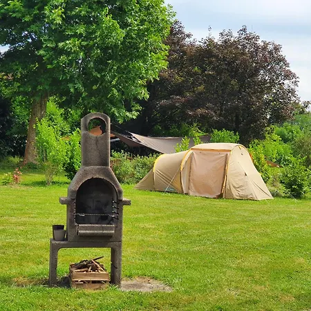 Friendly And 캠프장 *